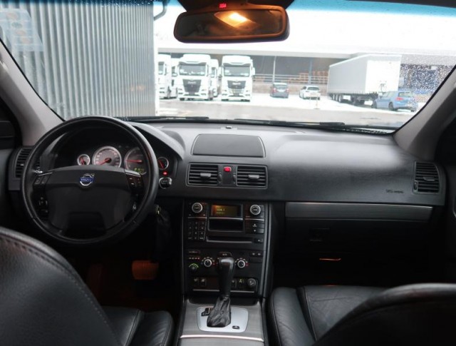 Volvo XC90  D5 