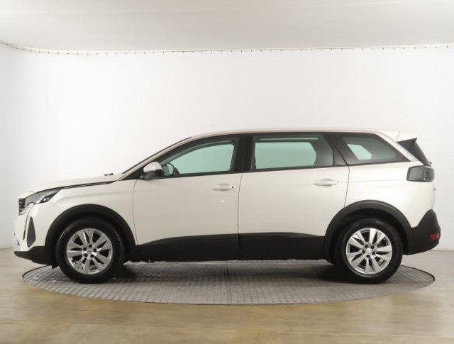 Peugeot 5008  1.5 BlueHDi 