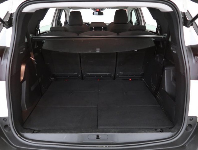 Peugeot 5008  1.5 BlueHDi 