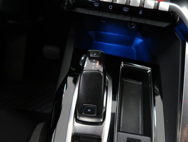 Peugeot 3008  1.5 BlueHDi Active Pack