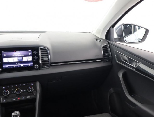Škoda Karoq  1.6 TDI Style