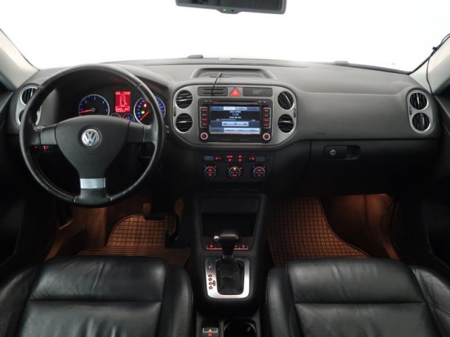 Volkswagen Tiguan  2.0 TDI Sport