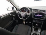 Volkswagen Tiguan  1.5 TSI 