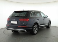 Audi Q7  3.0 TDI 