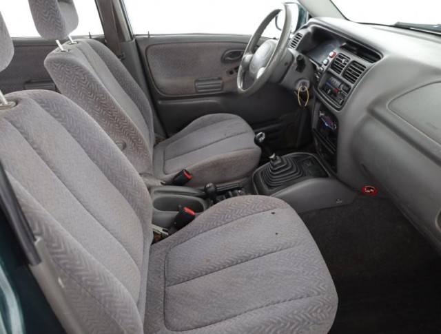 Suzuki Grand Vitara  2.0 HDI 110 