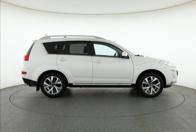 Peugeot 4007  2.2 HDI 