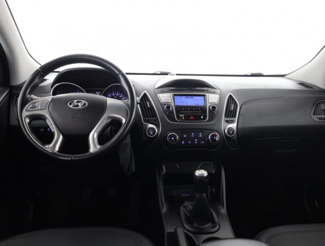 Hyundai ix35  2.0 CVVT 