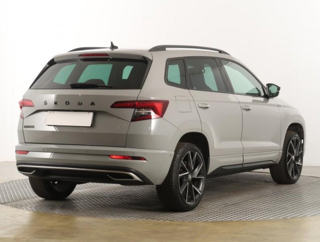Škoda Karoq  1.5 TSI Sportline