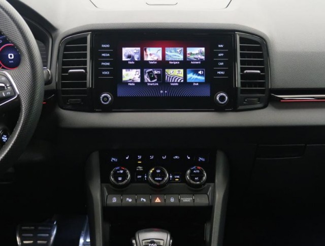 Škoda Karoq  1.5 TSI Sportline