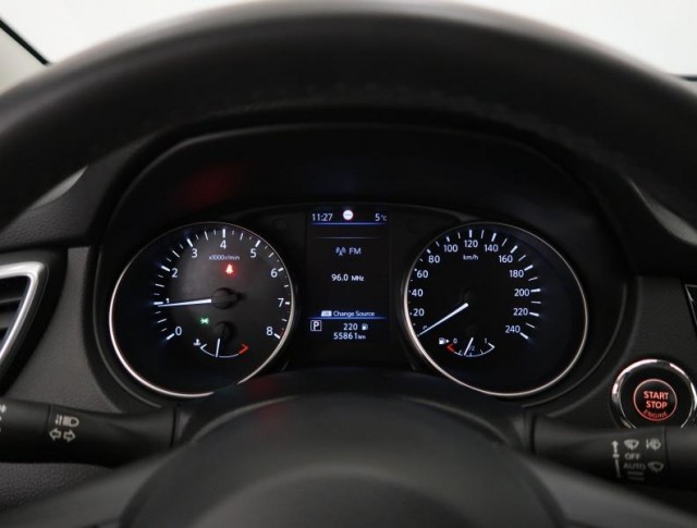 Nissan Qashqai  1.3 DIG-T 