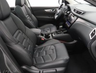 Nissan Qashqai  1.3 DIG-T 