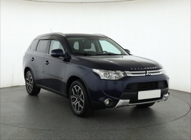 Mitsubishi Outlander  2.2 DI-D 