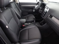 Mitsubishi Outlander  2.2 DI-D 