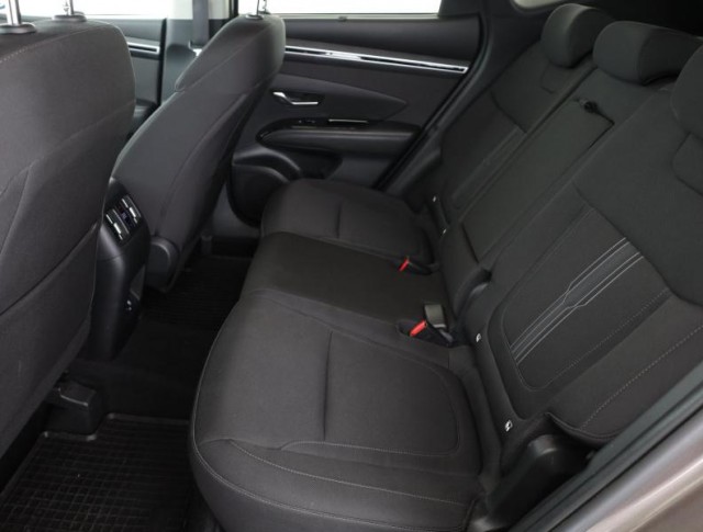 Hyundai Tucson  1.6 T-GDI 48V MHEV 