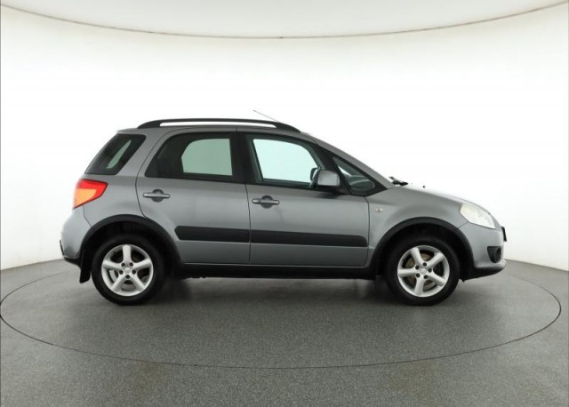 Suzuki SX4  1.6 VVT 