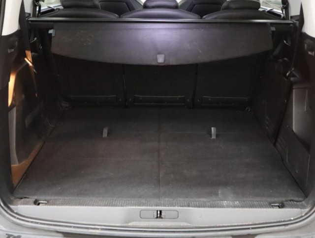 Peugeot 5008  1.5 BlueHDi 