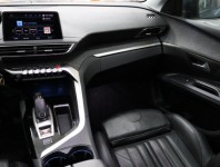 Peugeot 5008  1.5 BlueHDi 