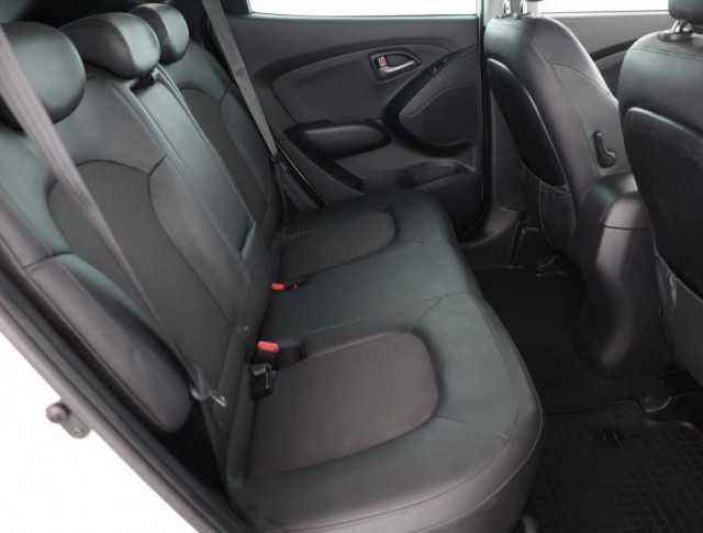 Hyundai ix35  2.0 CRDi 