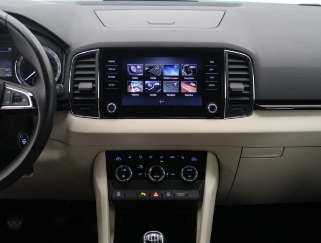 Škoda Karoq  1.5 TSI 