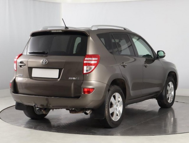 Toyota RAV 4  2.2 D-4D 