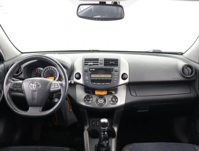 Toyota RAV 4  2.2 D-4D 