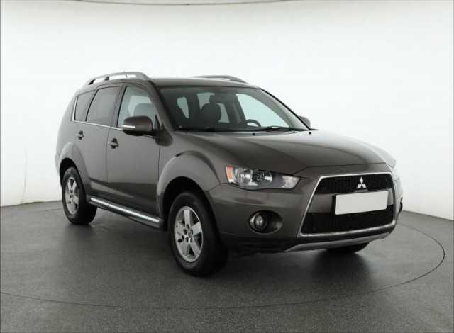 Mitsubishi Outlander  2.0 DI-D 