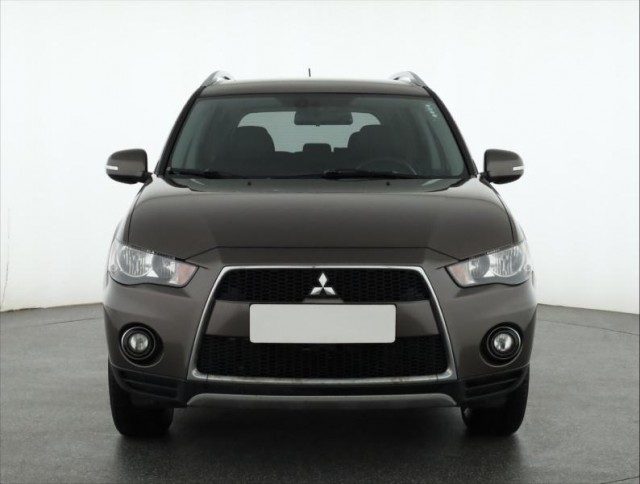 Mitsubishi Outlander  2.0 DI-D 
