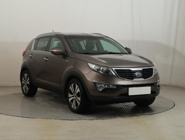 Kia Sportage  2.0 CVVT Comfort