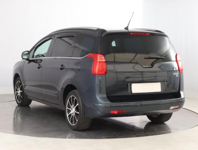Peugeot 5008  1.6 HDi Active