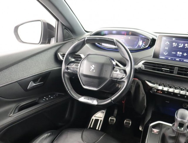 Peugeot 5008  1.5 BlueHDi GT Line