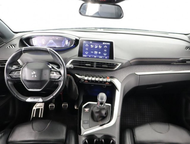 Peugeot 5008  1.5 BlueHDi GT Line