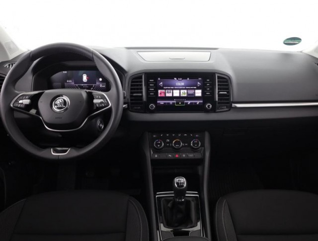 Škoda Karoq  1.5 TSI Fresh