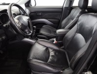 Peugeot 4007  2.2 HDI 