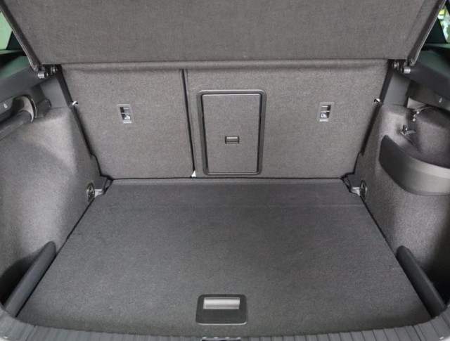 Škoda Karoq  1.5 TSI Sportline