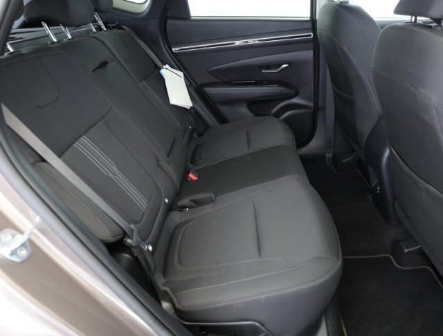 Hyundai Tucson  1.6 T-GDI 48V MHEV 