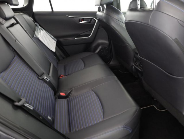 Toyota RAV 4  2.5 Hybrid 