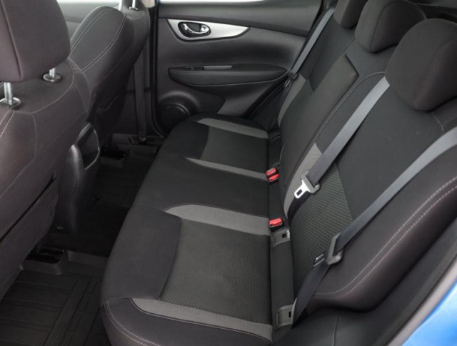 Nissan Qashqai  1.3 DIG-T 