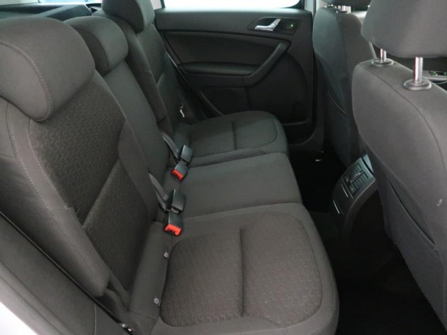 Škoda Yeti  1.2 TSI Elegance