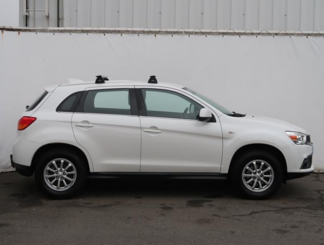 Mitsubishi ASX  1.6 MIVEC 