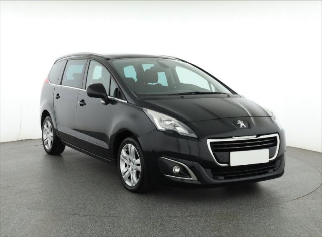 Peugeot 5008  2.0 BlueHDi 
