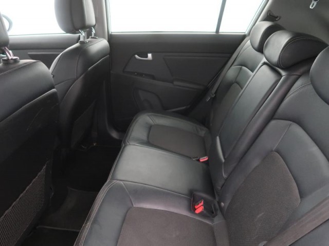 Kia Sportage  2.0 GDI 