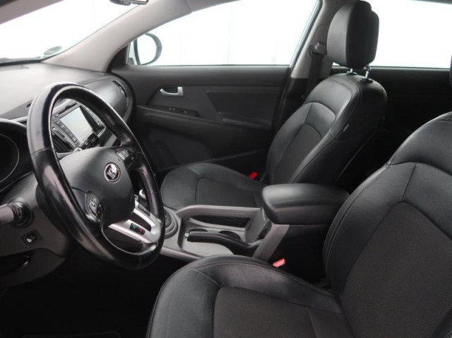 Kia Sportage  2.0 GDI 