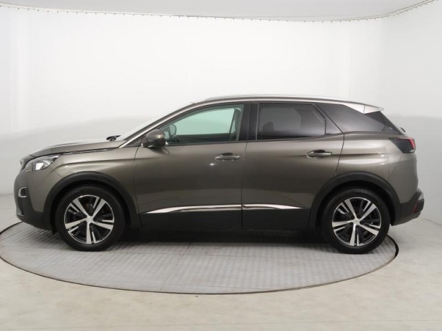 Peugeot 3008  1.5 BlueHDi 