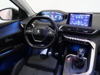 Peugeot 3008  1.5 BlueHDi 