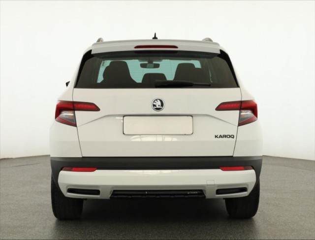 Škoda Karoq  1.0 TSI Ambition Plus
