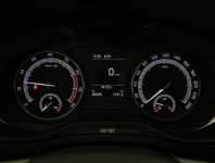 Škoda Karoq  1.0 TSI Ambition Plus