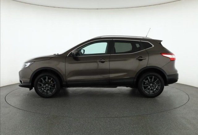 Nissan Qashqai  1.2 DIG-T Tekna
