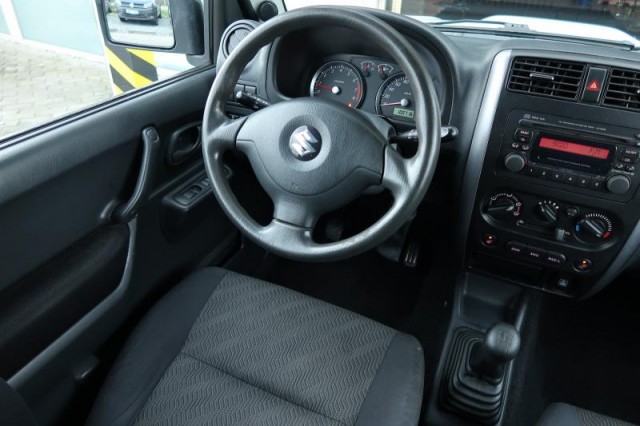 Suzuki Jimny  1.3 16V 