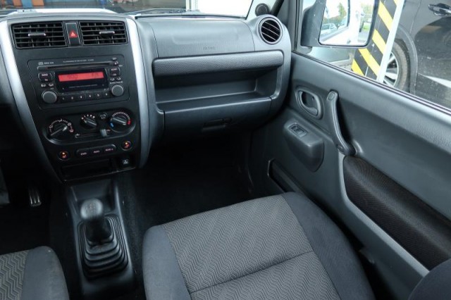 Suzuki Jimny  1.3 16V 