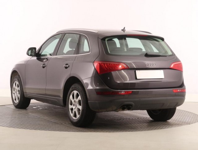 Audi Q5  2.0 TDI 